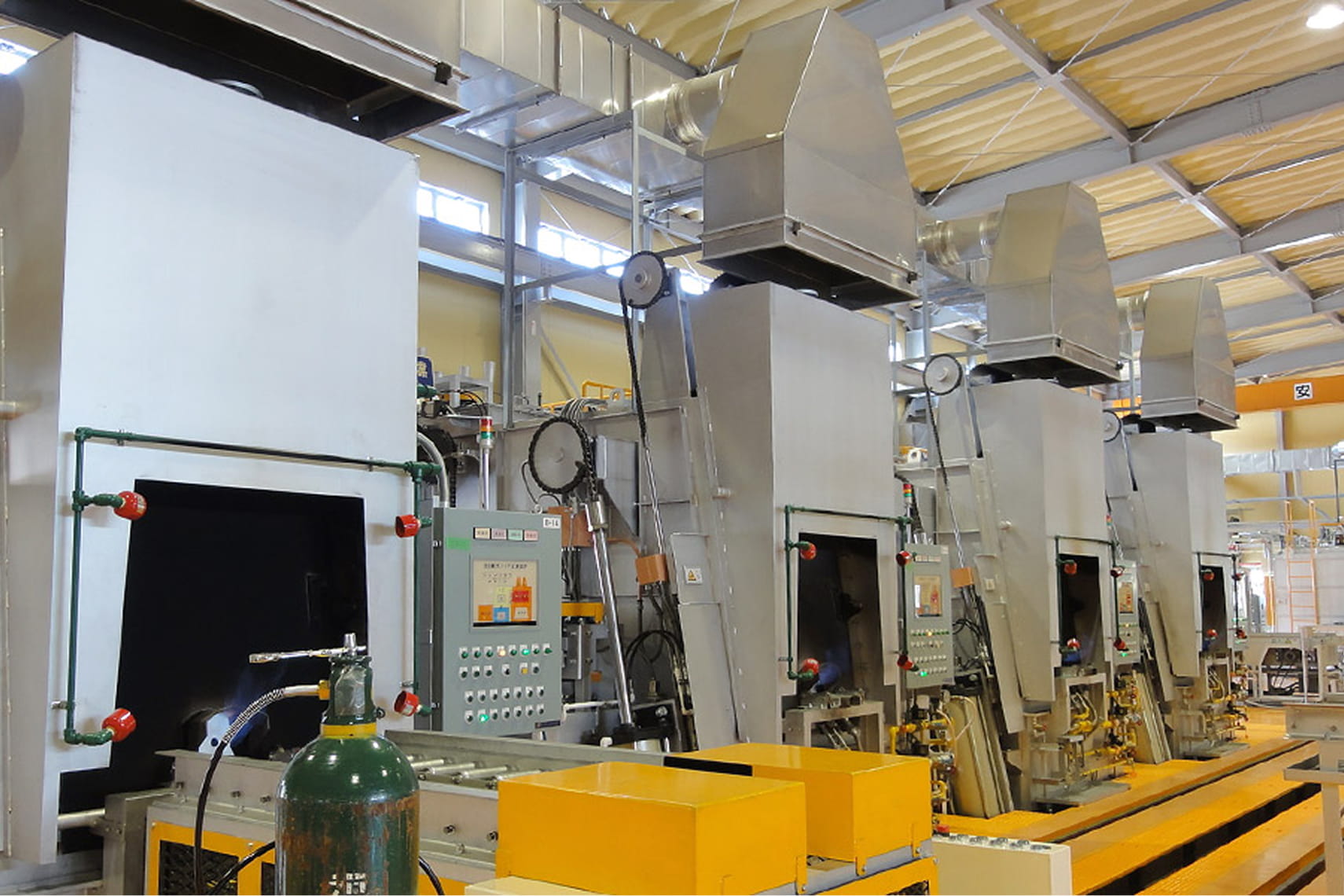 バッチ型熱処理ライン