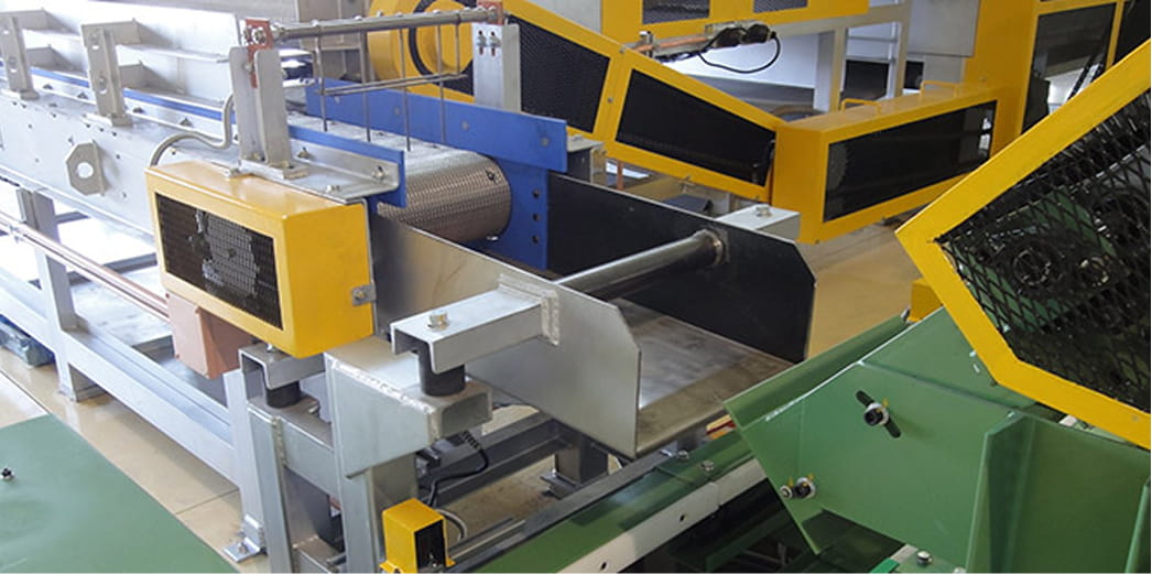 打痕対策払出装置