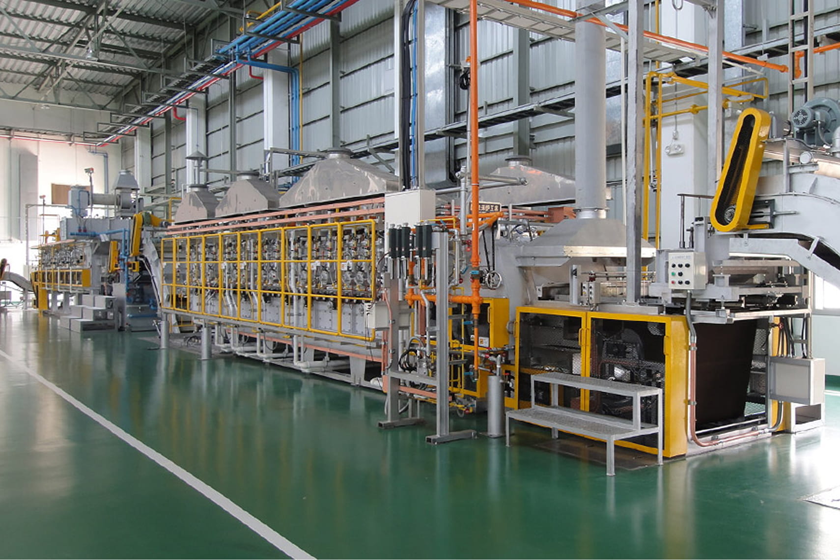 ゾーンセパレータ付焼戻炉