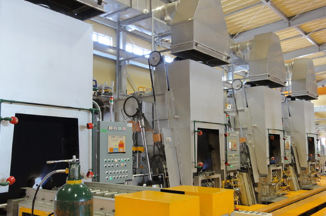 バッチ型熱処理ライン