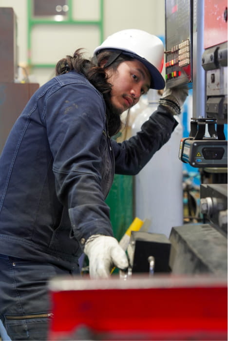 安全装備を着用した作業員の様子